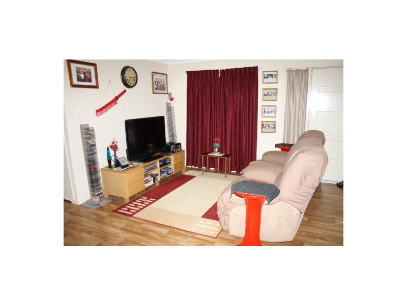 65 Lenthall Street, Aldershot QLD 4650