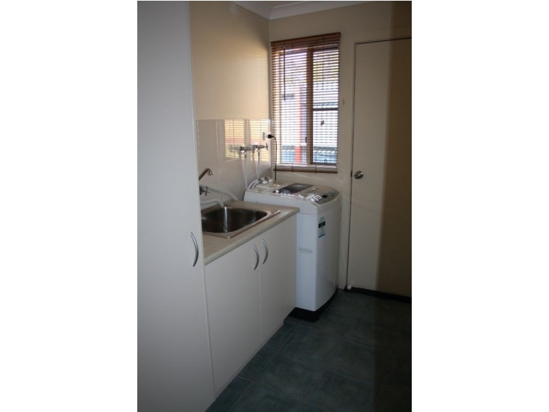 65 Lenthall Street, Aldershot QLD 4650