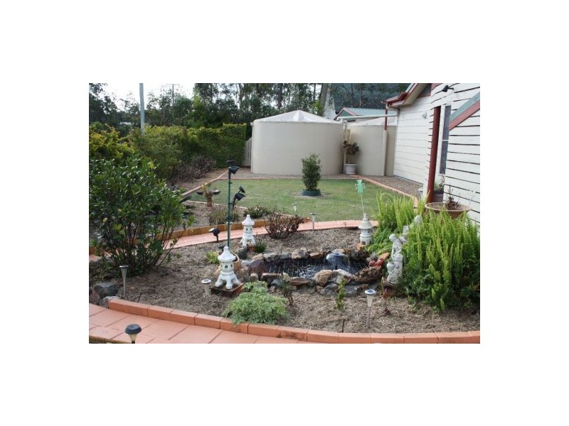 65 Lenthall Street, Aldershot QLD 4650