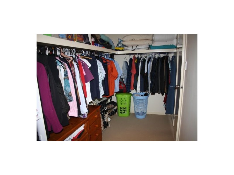 65 Lenthall Street, Aldershot QLD 4650