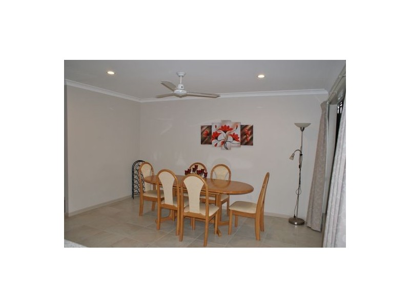 18 Niclintel Place, Oakhurst QLD 4650