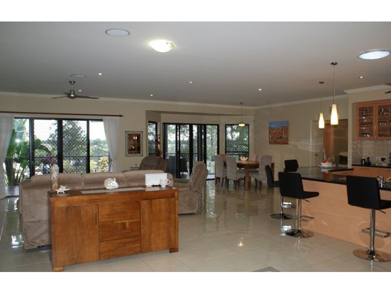 24 Prawle Road, Dundathu QLD 4650