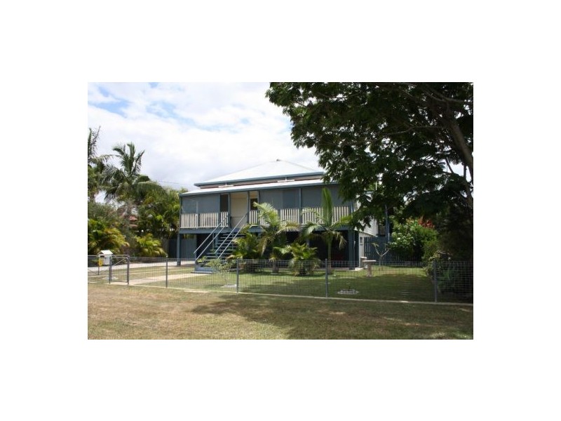 6 Crown Street, Maryborough QLD 4650