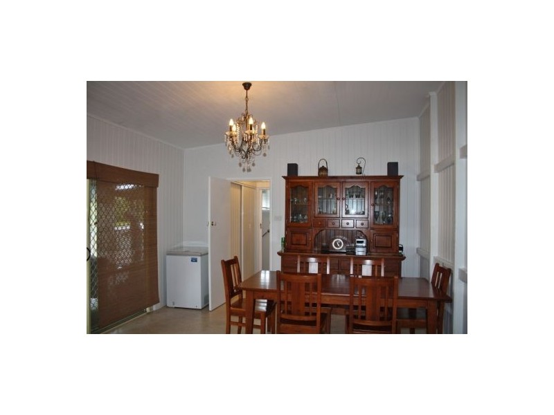 6 Crown Street, Maryborough QLD 4650