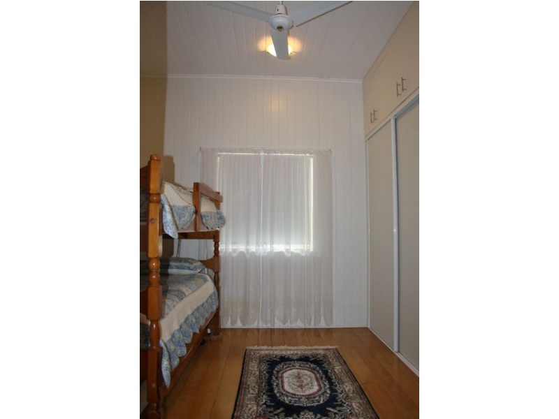 6 Crown Street, Maryborough QLD 4650