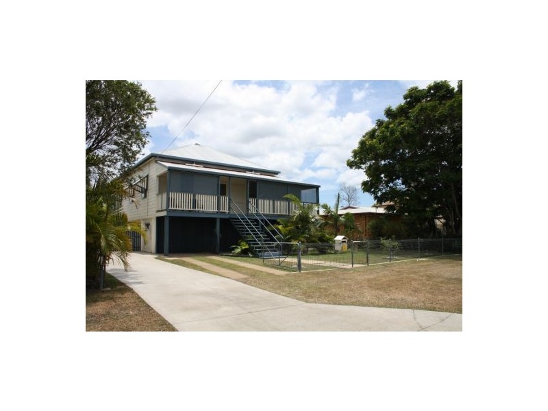 6 Crown Street, Maryborough QLD 4650