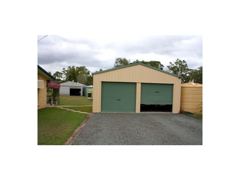 35 Loretto Drive, Oakhurst QLD 4650