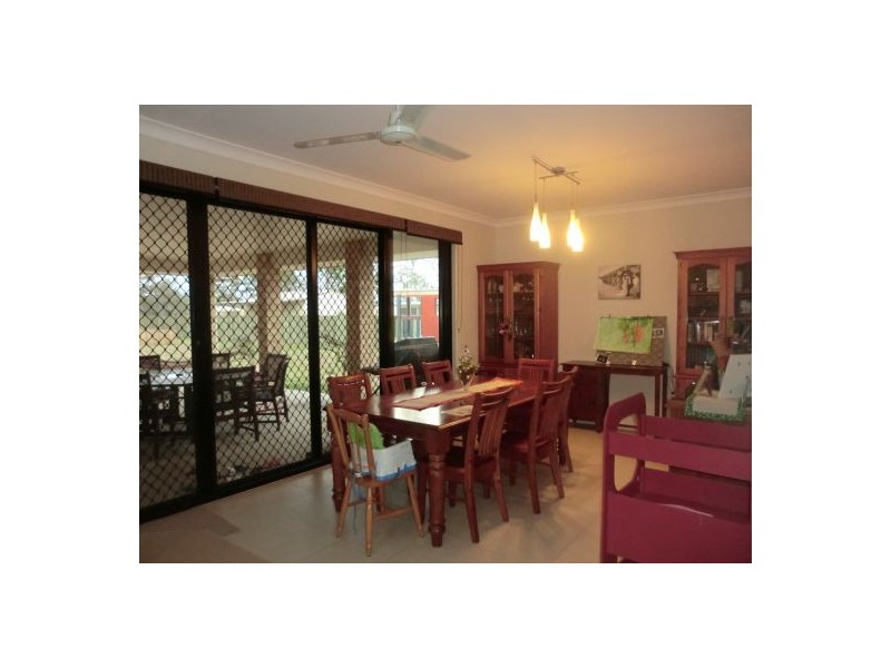 117 Woocoo Drive, Oakhurst QLD 4650
