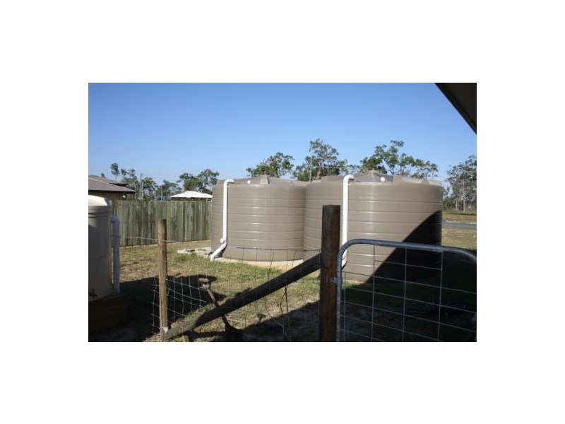 117 Woocoo Drive, Oakhurst QLD 4650