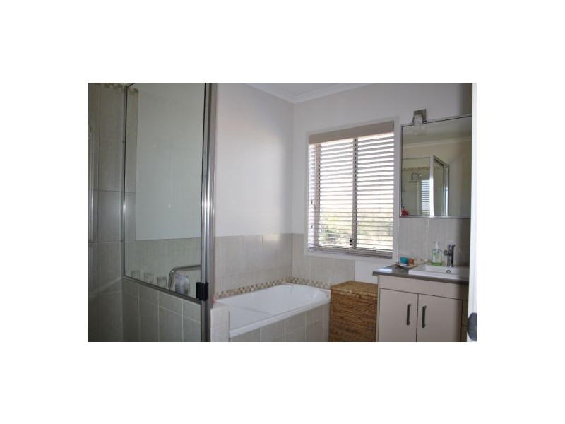 23 Louden Close, Yengarie QLD 4650