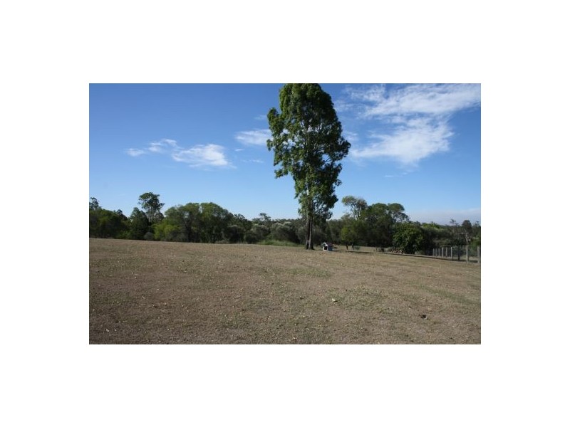 23 Louden Close, Yengarie QLD 4650