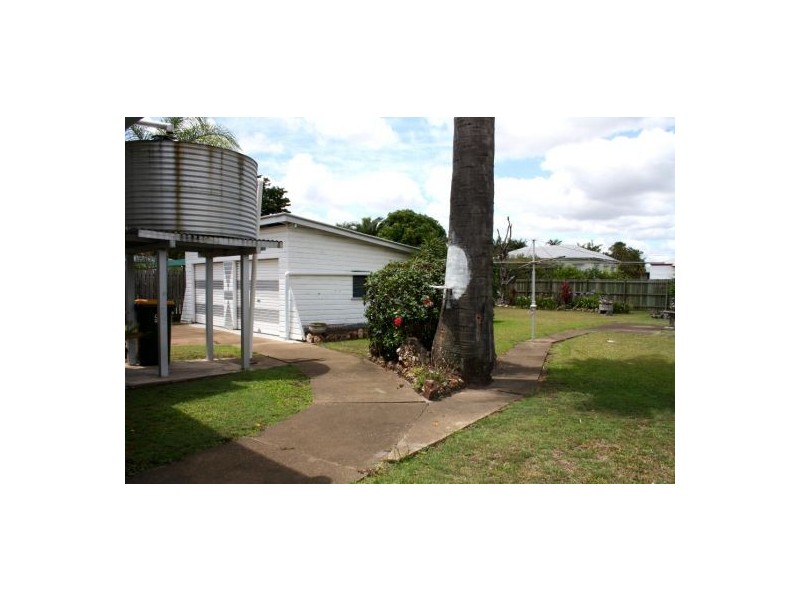 8 Garden Street, Maryborough QLD 4650