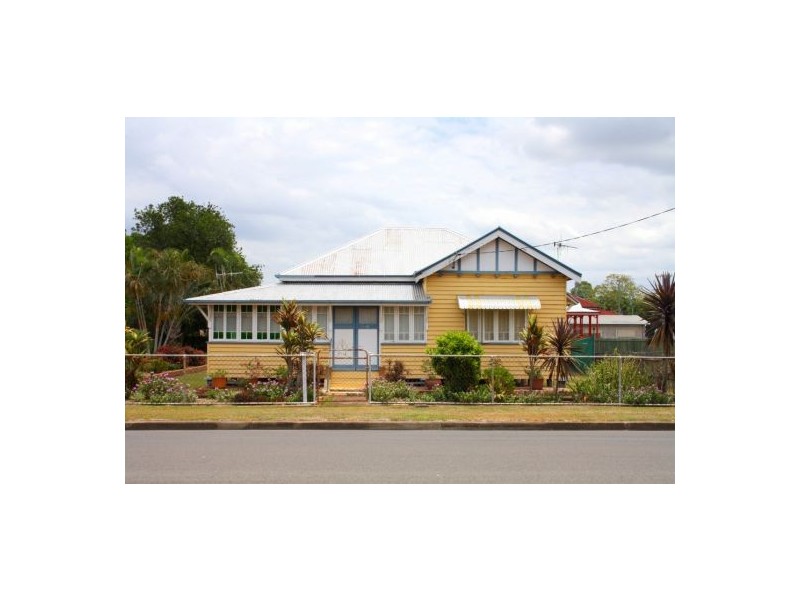 318 Ann Street, Maryborough QLD 4650