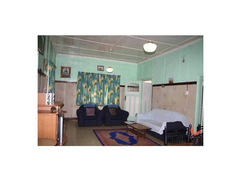 318 Ann Street, Maryborough QLD 4650