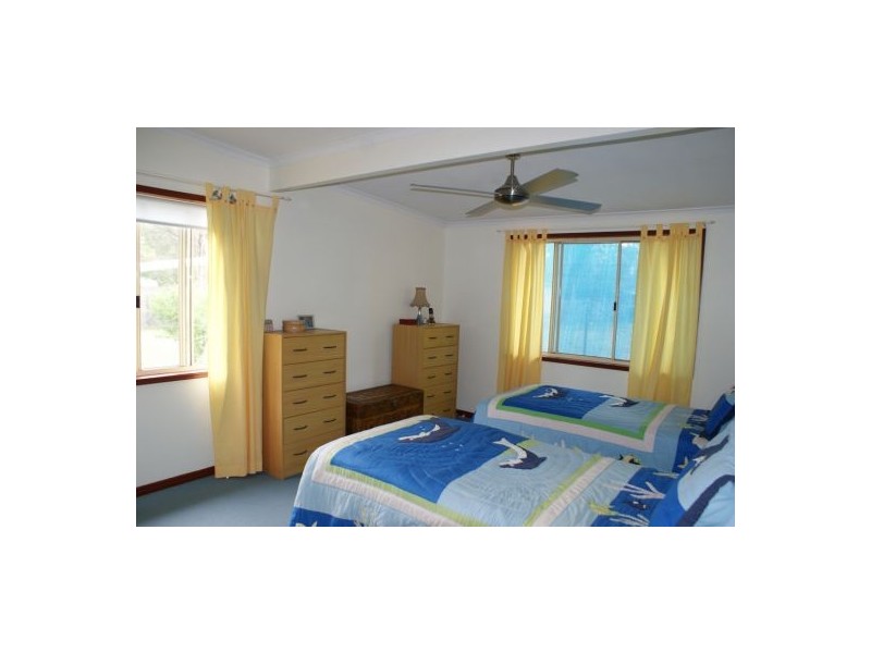 24 Annie Street, Howard QLD 4659