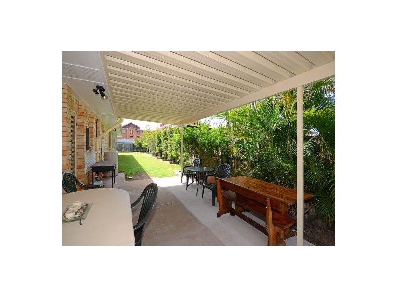 2 Aberdeen Avenue, Maryborough QLD 4650