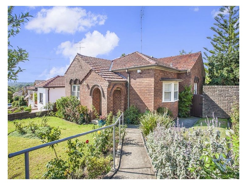 1 Allan Av, Ryde NSW 2112
