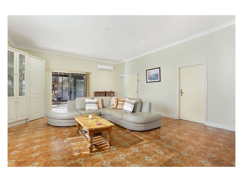 15 Squire St, Ryde NSW 2112