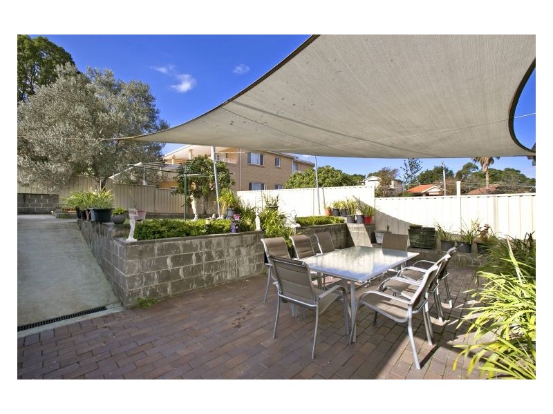 15 Squire St, Ryde NSW 2112