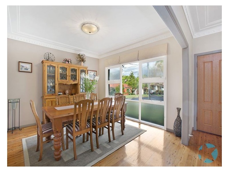 10 Burns St, Marsfield NSW 2122