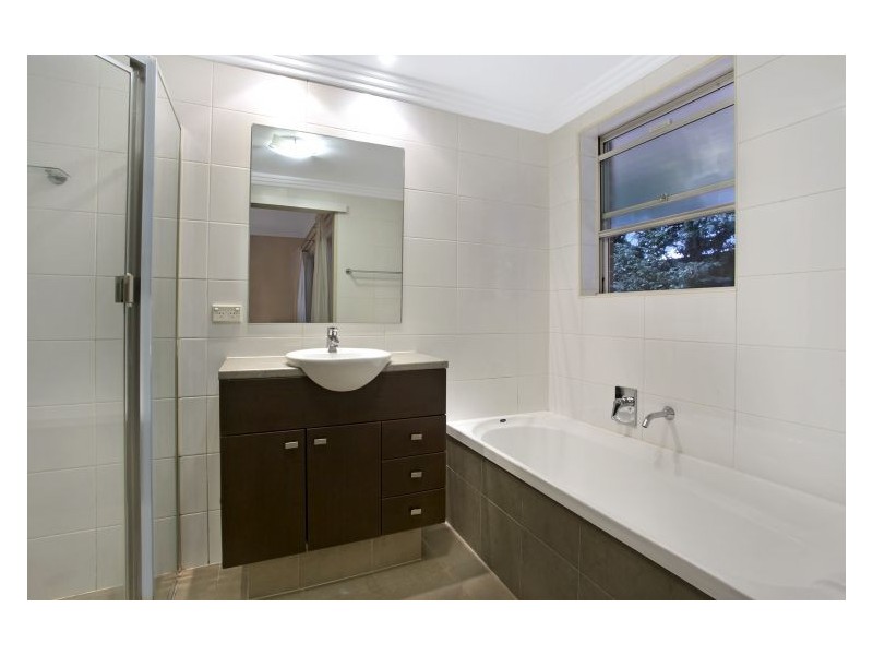 8/7 Cowell St, Ryde NSW 2112