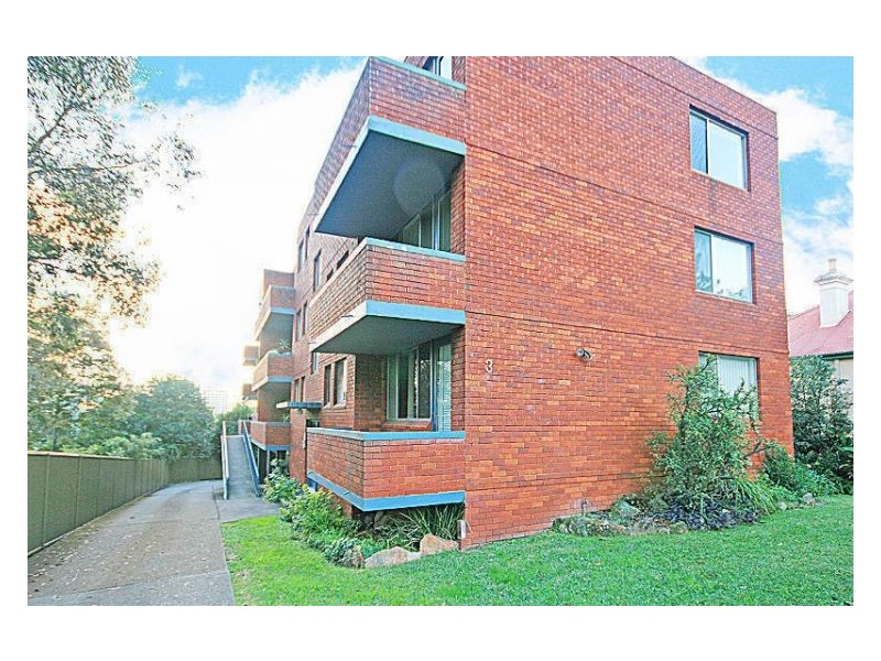 10/3 Stewart St, Parramatta NSW 2150