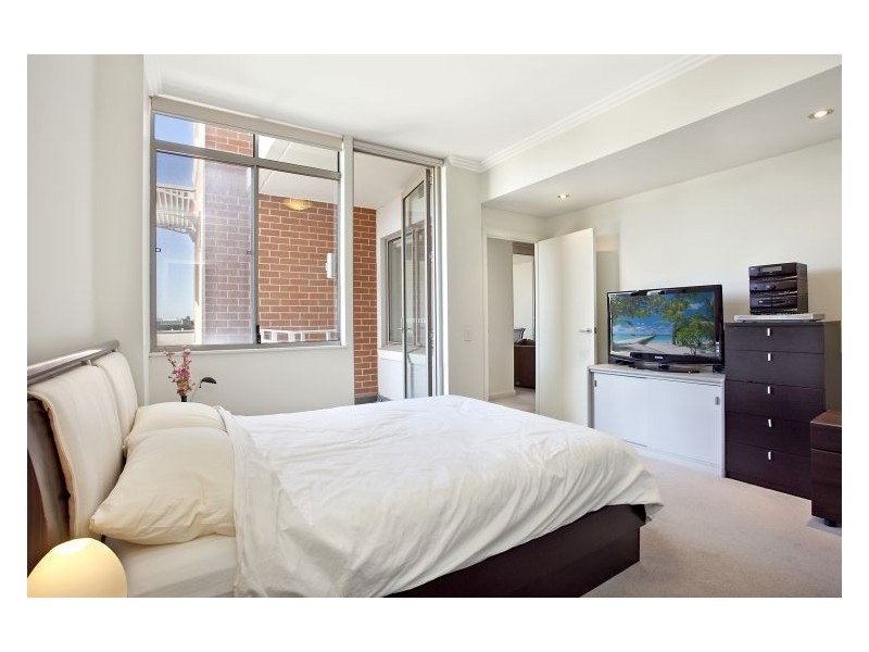 503/1 Stromboli Strait, Wentworth Point NSW 2127