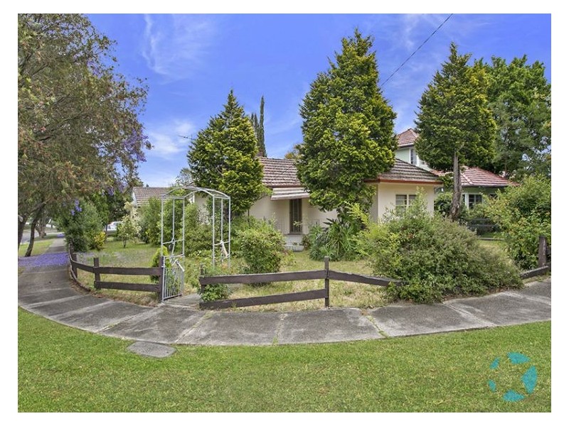 10 Thorn St, Ryde NSW 2112