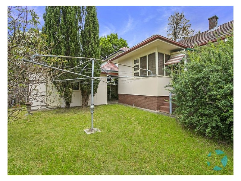 10 Thorn St, Ryde NSW 2112
