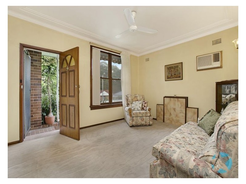 27 Wilson St, North Ryde NSW 2113