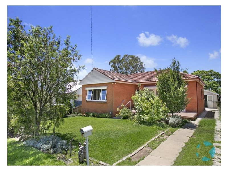 17 Santa Rosa Ave, Ryde NSW 2112