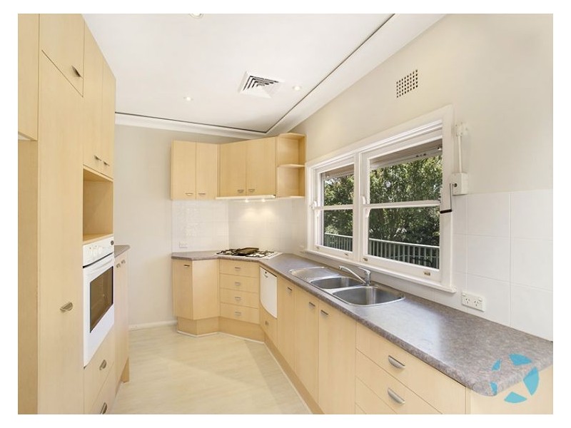 17 Santa Rosa Ave, Ryde NSW 2112