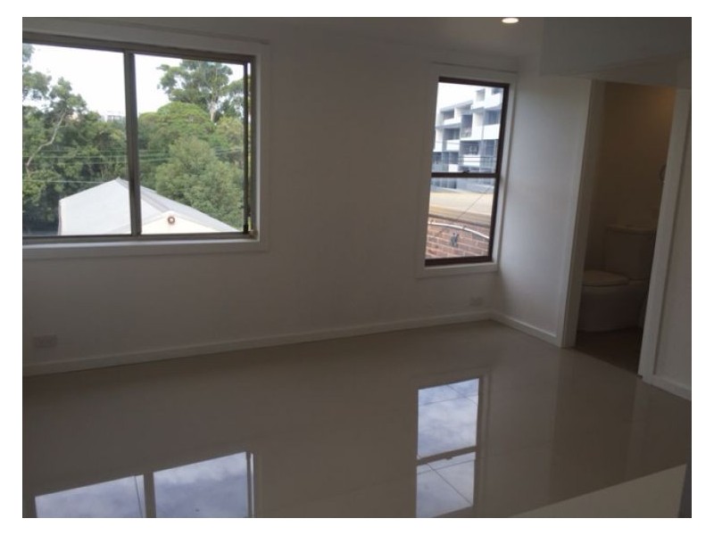 61d Ryedale Rd, West Ryde NSW 2114