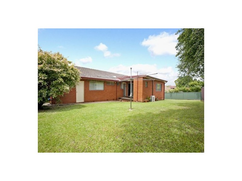 10 Hilary Crescent, Dundas NSW 2117