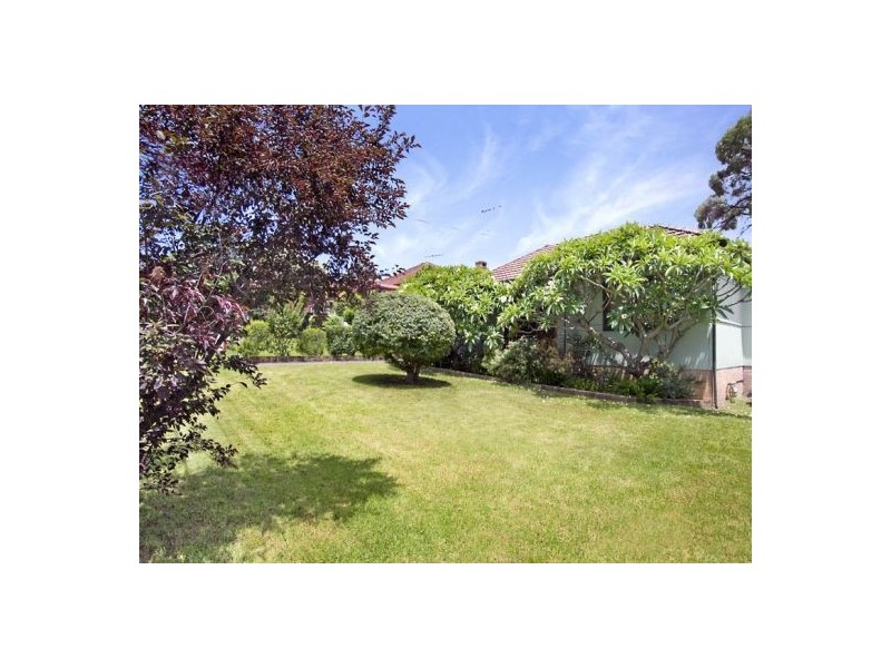 16 Deakin, West Ryde NSW 2114