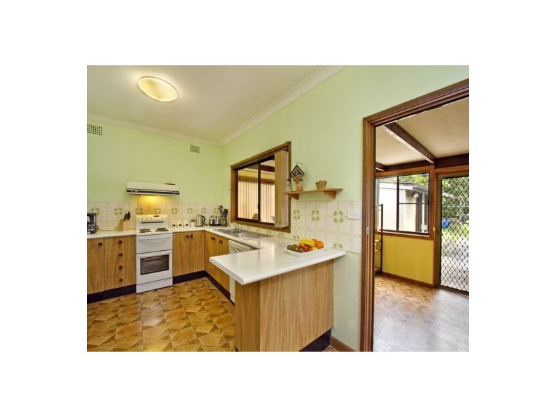 16 Deakin, West Ryde NSW 2114