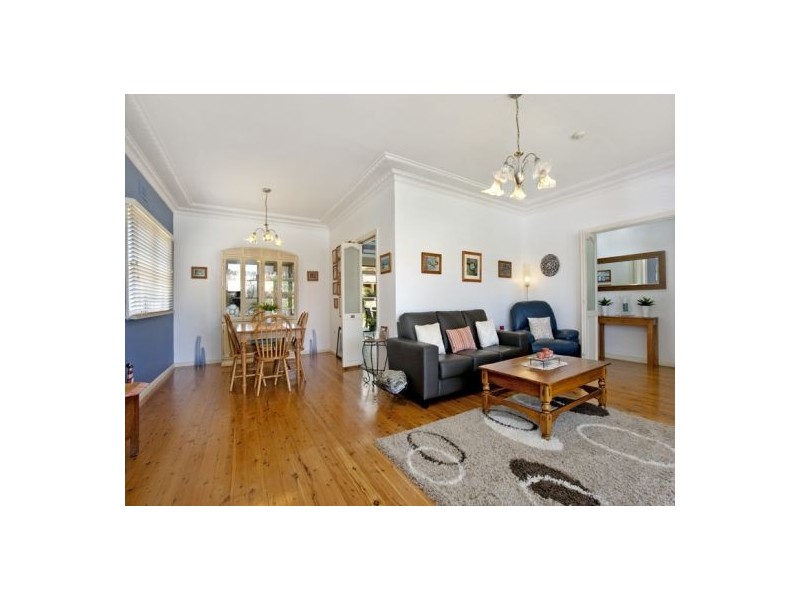 37 Ronald Avenue, Ryde NSW 2112