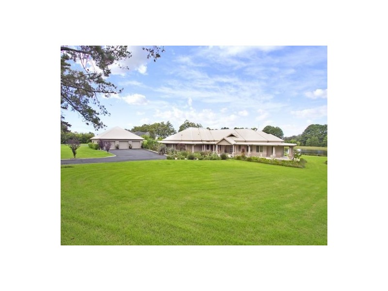 2 Hemers Road, Dural NSW 2158