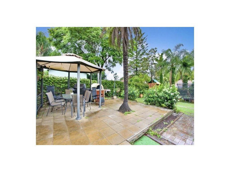 19 Pennant Avenue, Denistone NSW 2114