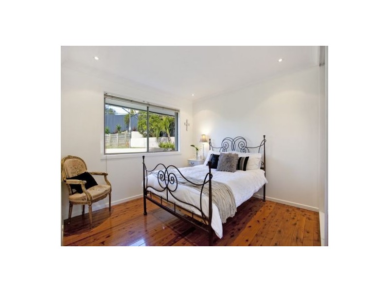4 Bronhill Avenue, East Ryde NSW 2113