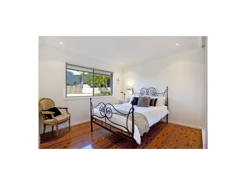 4 Bronhill Avenue, East Ryde NSW 2113