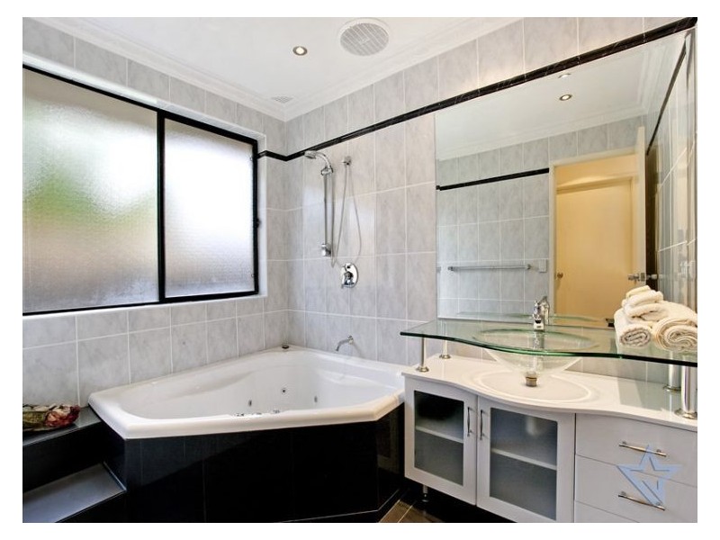 110 Wicks Road, North Ryde NSW 2113