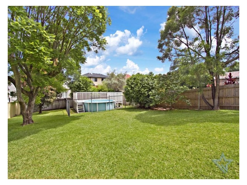 2 Cameron Cres, Ryde NSW 2112
