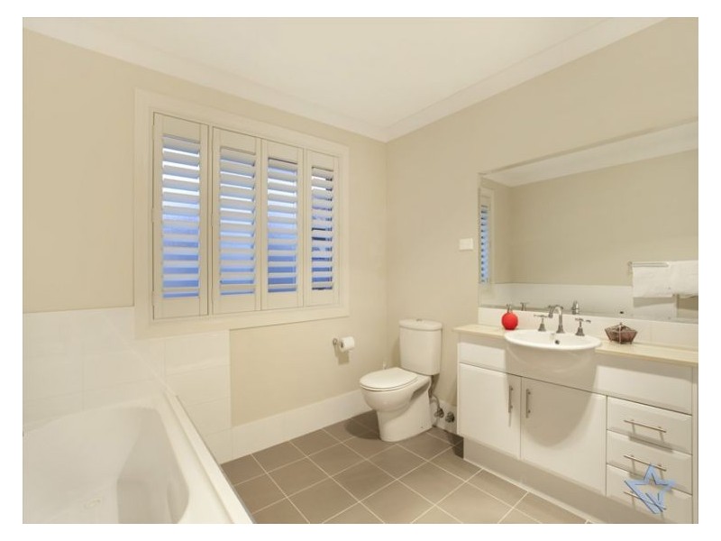 10 Riverside Avenue, Putney NSW 2112