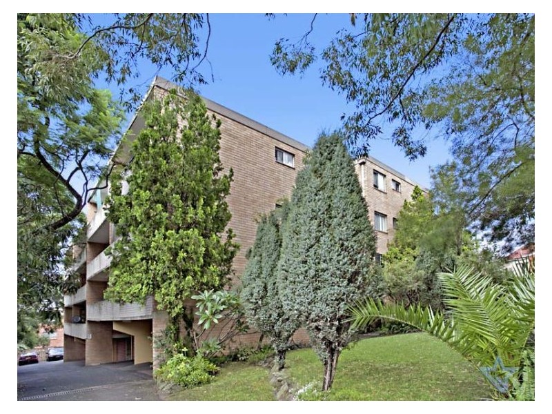 17/4 Sherbrooke Road, West Ryde NSW 2114