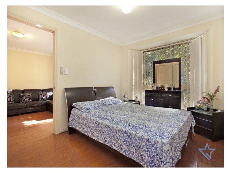 3/18 Belinda Place, Mays Hill NSW 2145