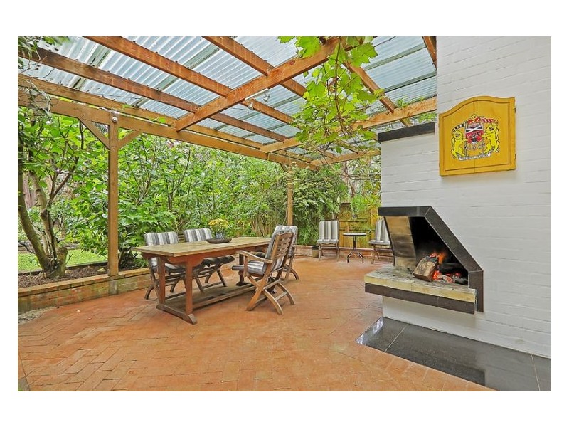 24 Griffiths, Ryde NSW 2112