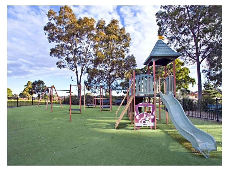 12 Lord Avenue, Dundas Valley NSW 2117