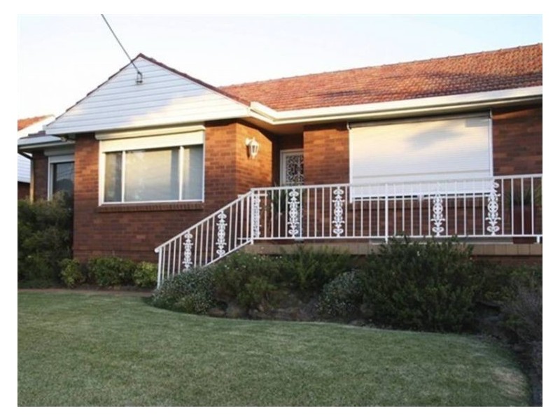 11 Lavarack St, Ryde NSW 2112