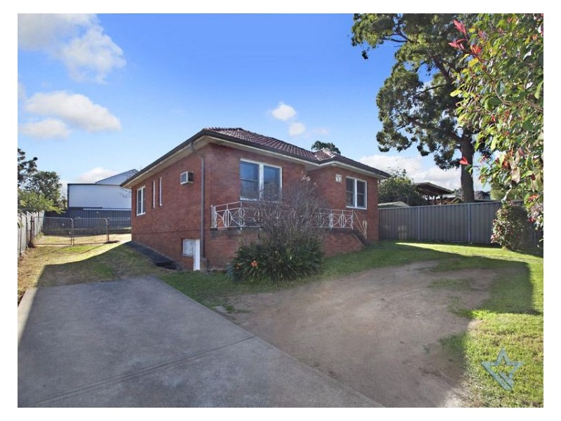 104 Lane Cove Rd, Ryde NSW 2112